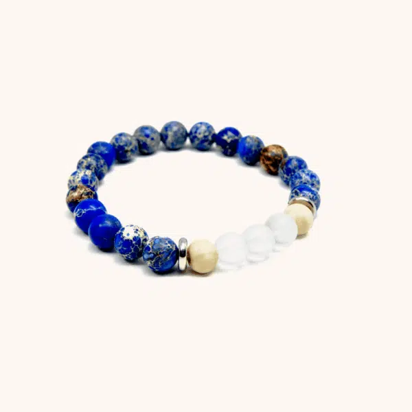 צמיד כחול בשילוב עץ ואבני קוורץ דגם Earth