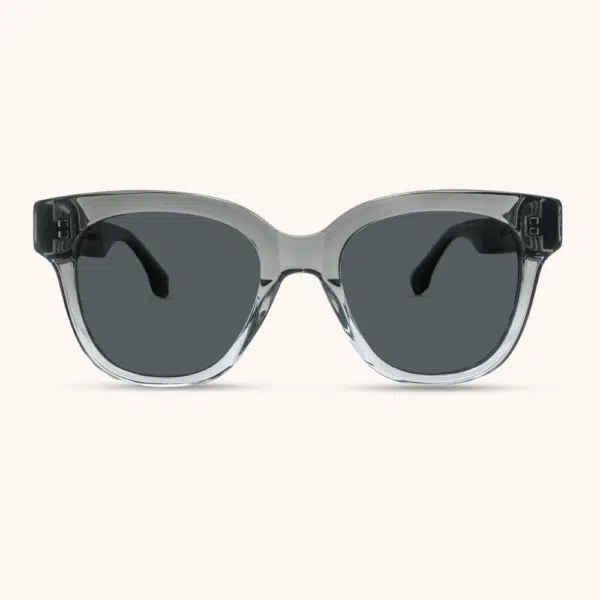 משקפי שמש בצבע אפור דגם Arrow עם זרועות עץ הובנה