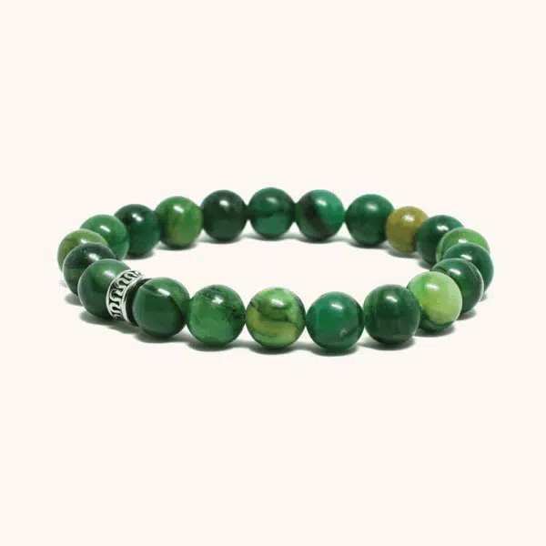 צמיד ג'ייד אפריקאי ירוק עם חרוז מעוטר מפלדת אל-חלד 8 מ״מ